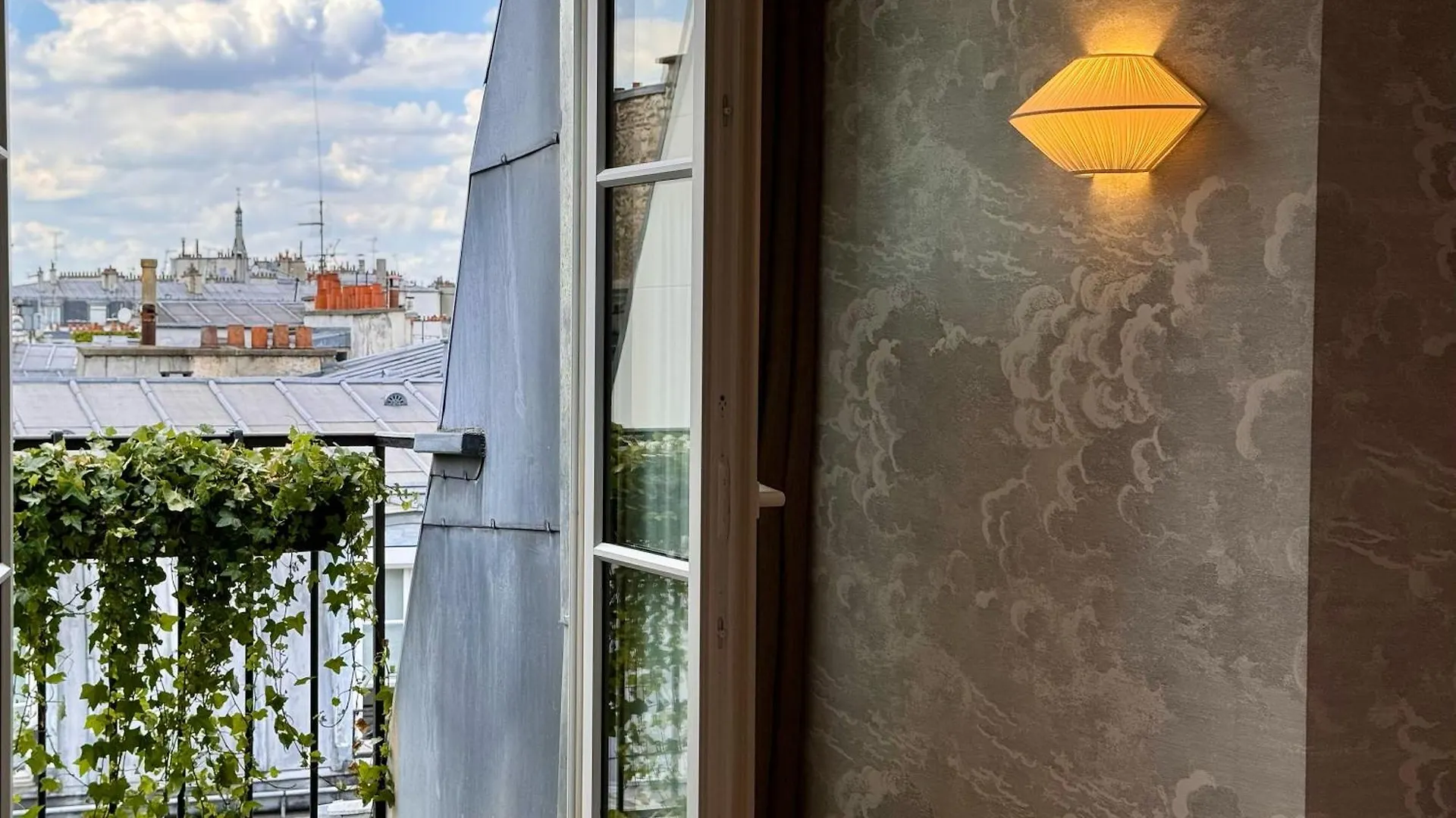 ***  Hotel Abbatial Saint Germain Paris France